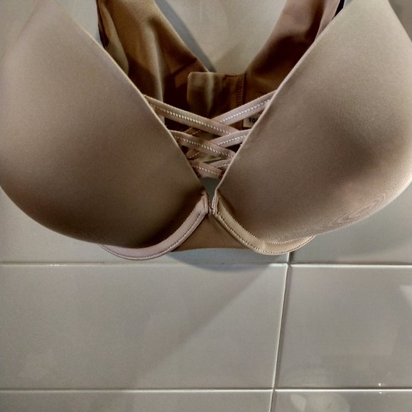 TORRID 44D  XO PUSH-UP PLUNGE BRA - Picture 2 of 7